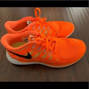 Men’s Nike Free 5.0 Running Shoes in Bright Citrus